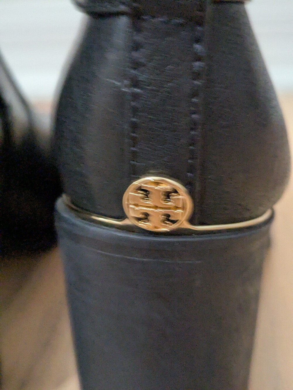 EUC! Tory Burch Kayden Leather Bootie In Black Size 9 - Picture 6 of 16